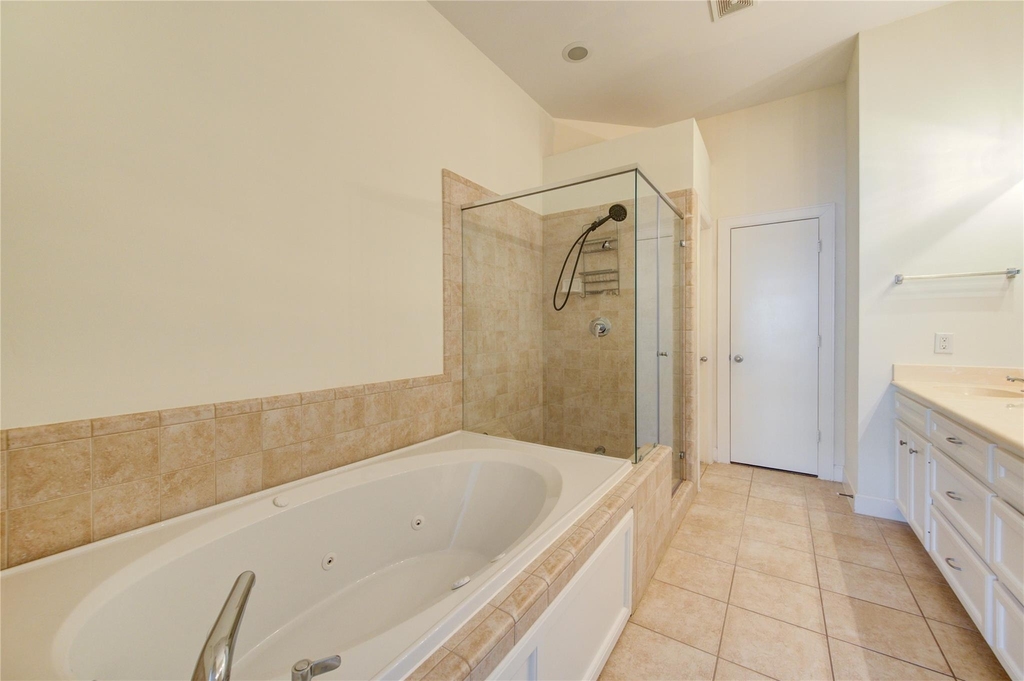 2710 Hullsmith Drive - Photo 30