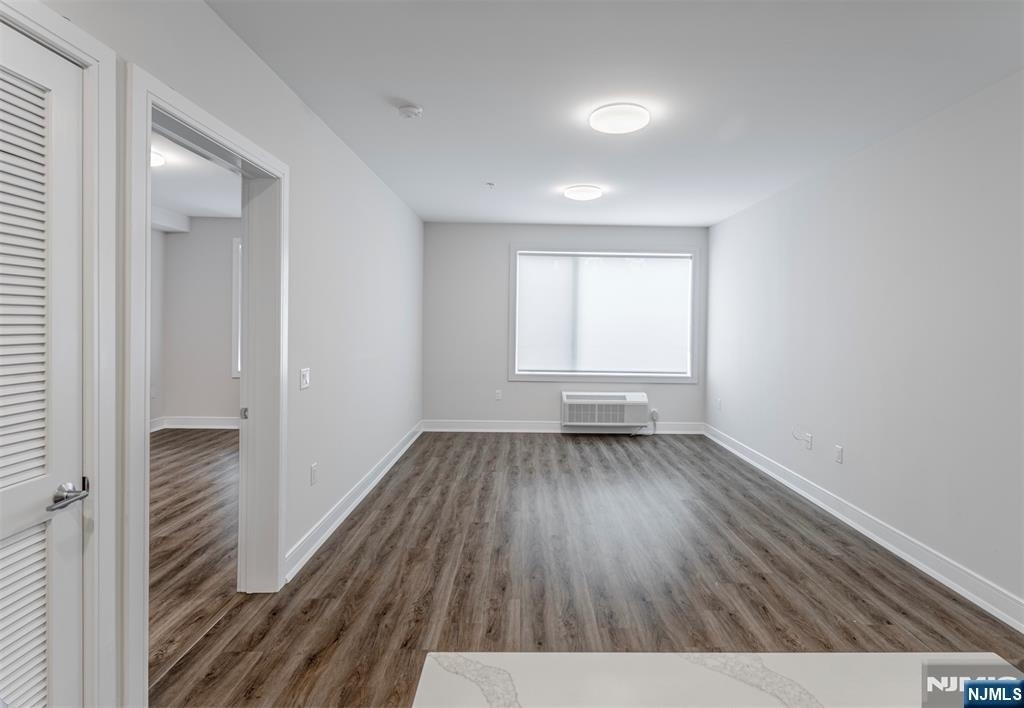 470 Main - Photo 8
