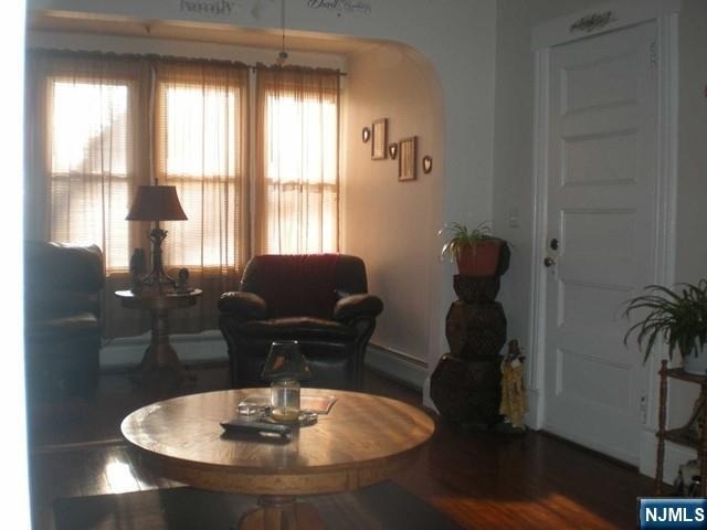 147 Phelps - Photo 2