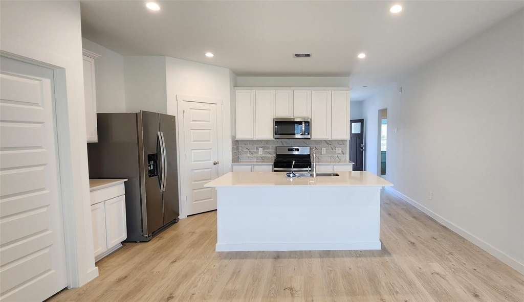 4031 Pierce Place Lane - Photo 2