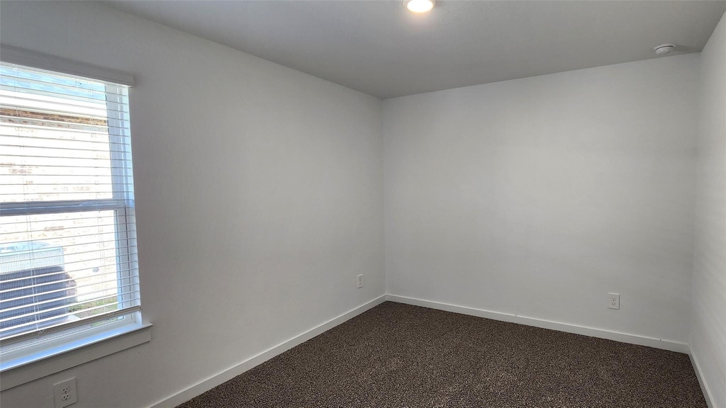 4031 Pierce Place Lane - Photo 12