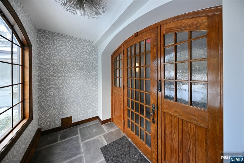 140 Bellair - Photo 3