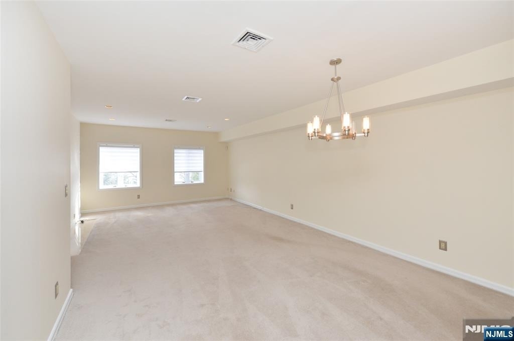 140 Bellair - Photo 8