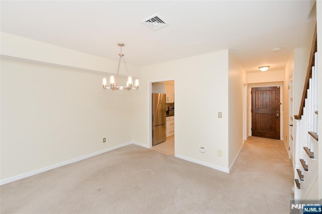 140 Bellair - Photo 10