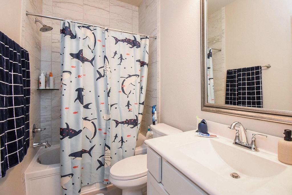 8726 Laurel Crest Drive - Photo 15