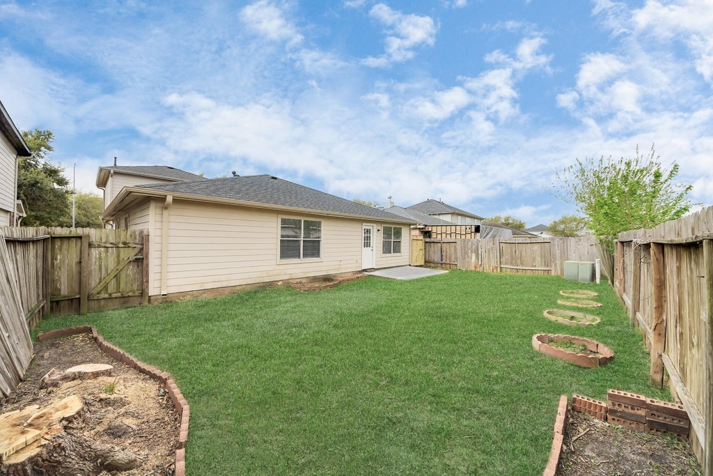 19618 Beachy Court - Photo 30