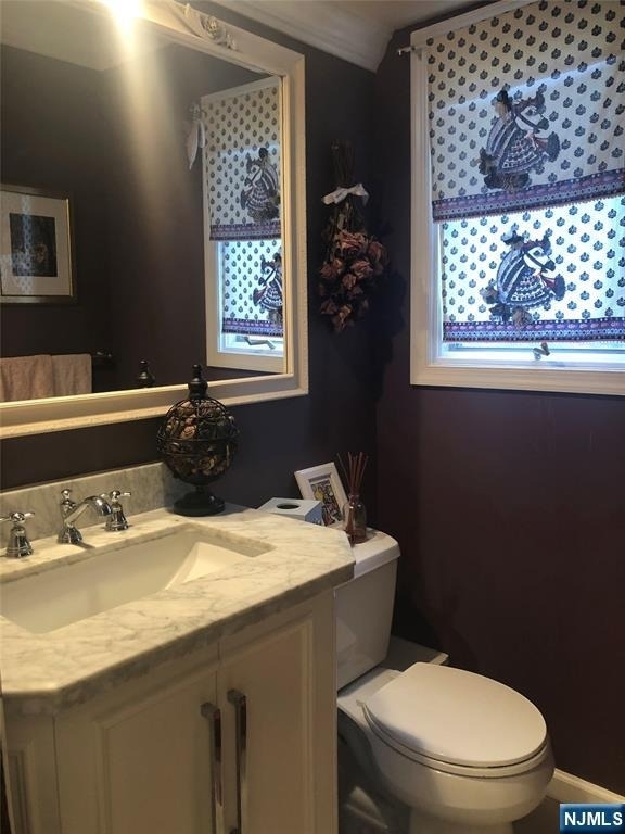 82 Meadowview - Photo 9