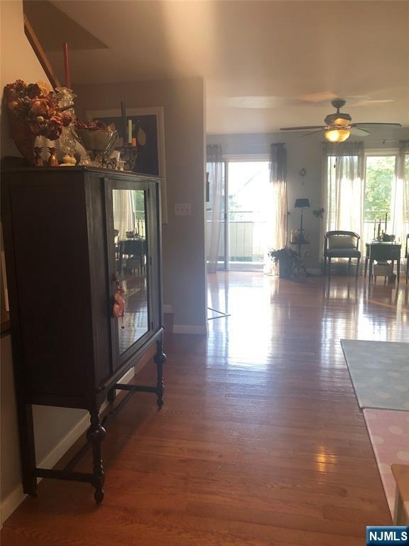 82 Meadowview - Photo 4