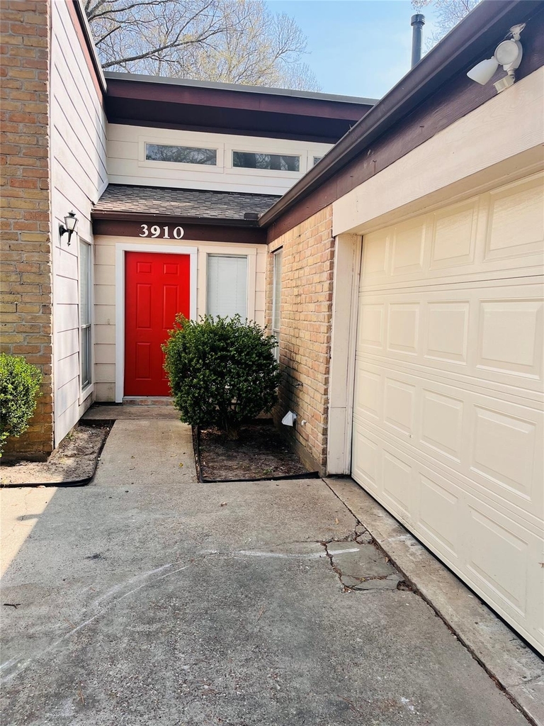 3910 Hidden Glen Drive - Photo 3