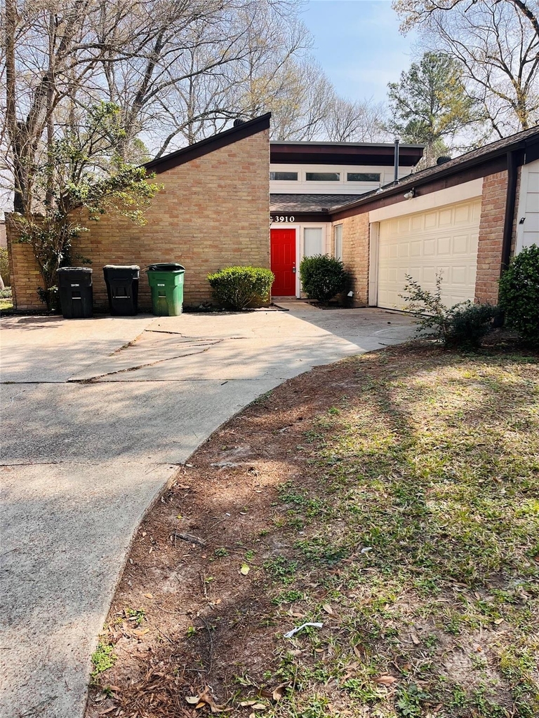 3910 Hidden Glen Drive - Photo 1