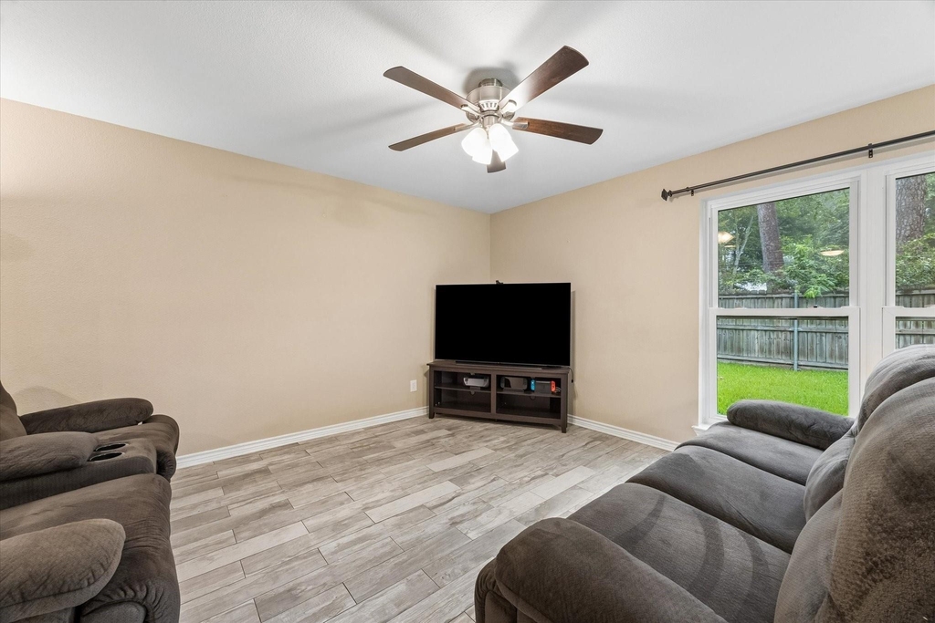 3711 Manor Lane - Photo 7