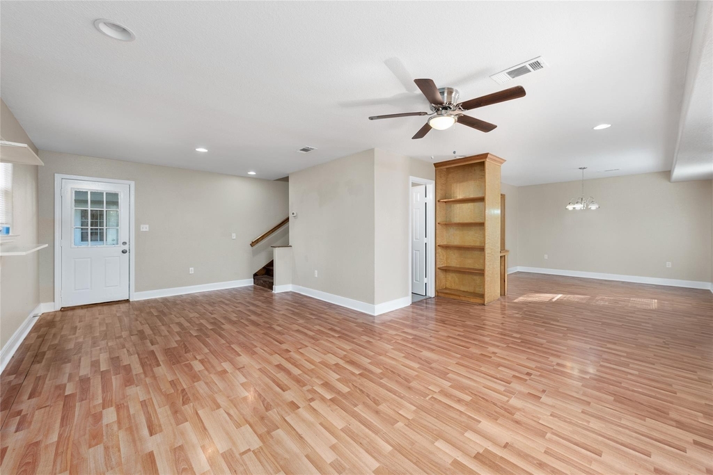 1728 Connorvale Road - Photo 6