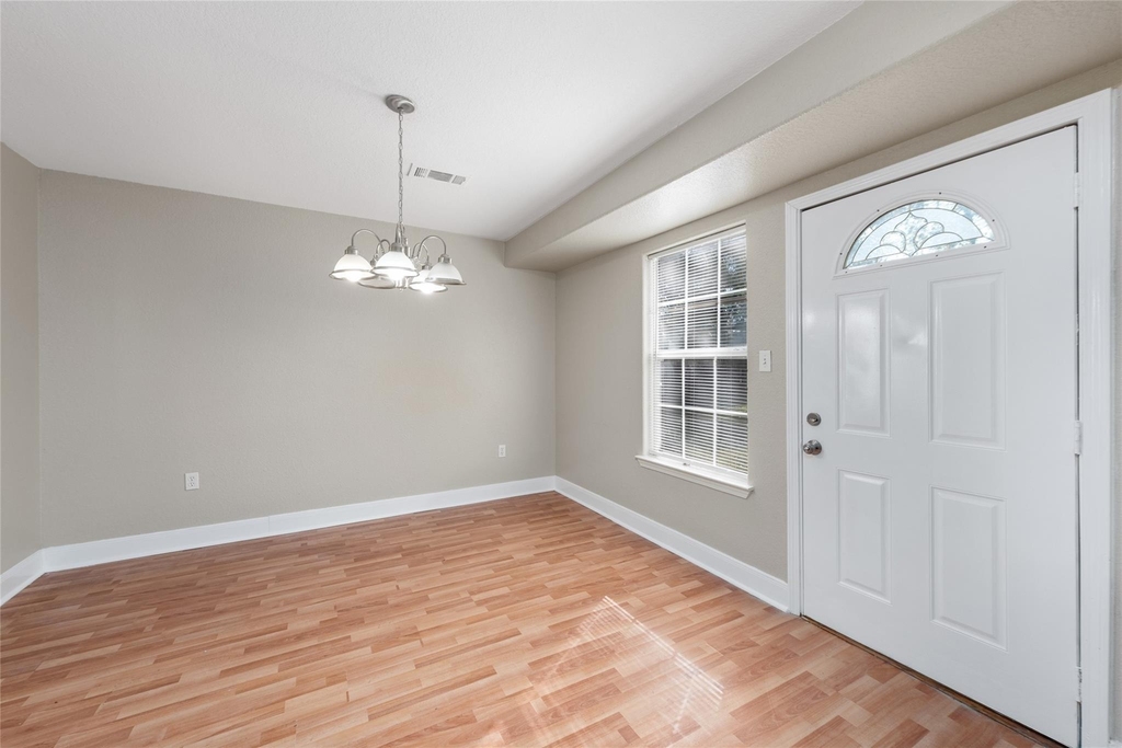 1728 Connorvale Road - Photo 8