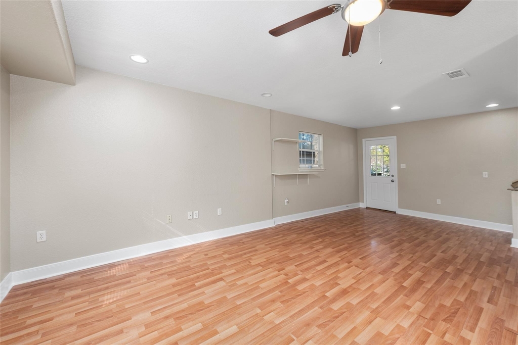 1728 Connorvale Road - Photo 5
