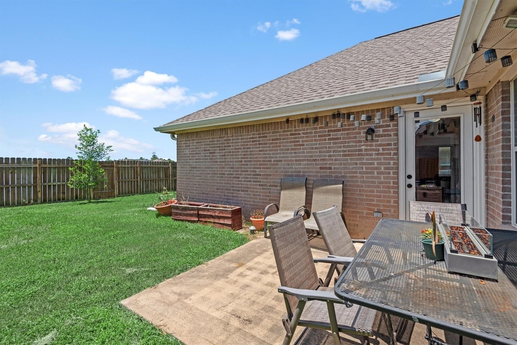 5614 Savannah Woods Lane - Photo 21