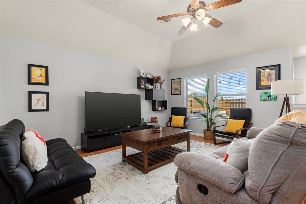 5614 Savannah Woods Lane - Photo 3