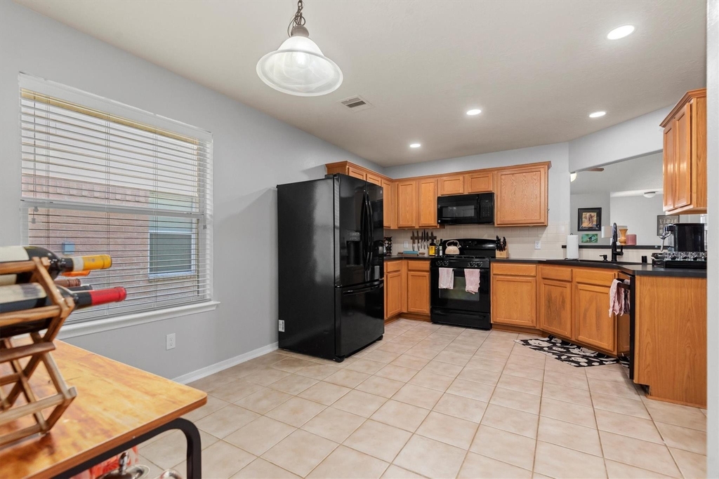 5614 Savannah Woods Lane - Photo 5