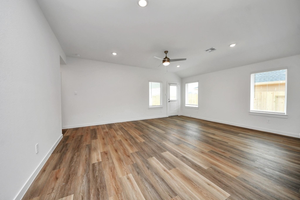 9035 Rose Water Trail - Photo 22