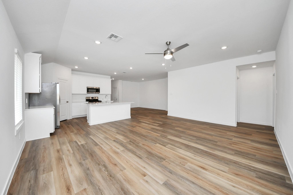9035 Rose Water Trail - Photo 23