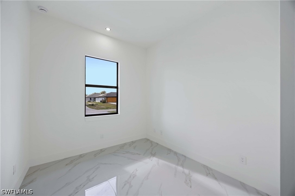 2700 49th Street Sw - Photo 21