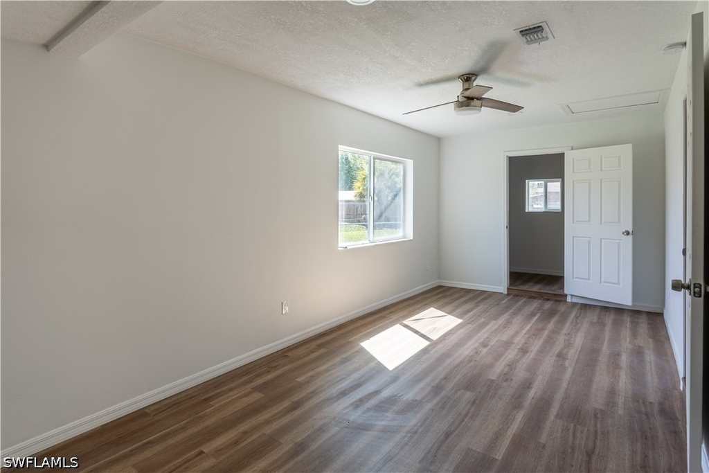 2352 Sunny View Drive - Photo 11