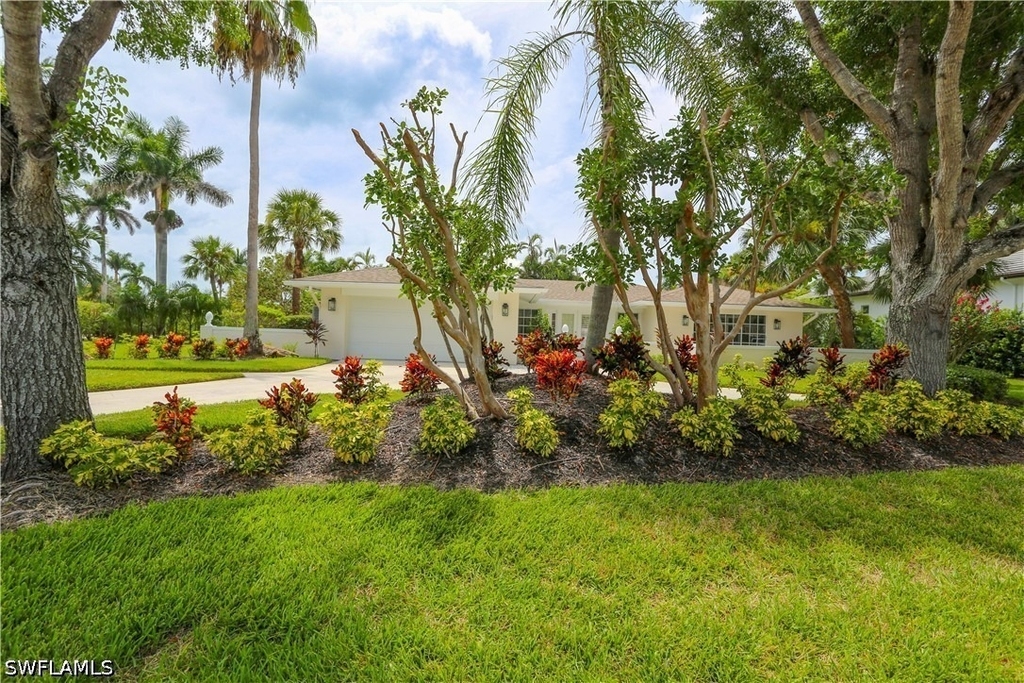 2901 Crayton Road - Photo 5