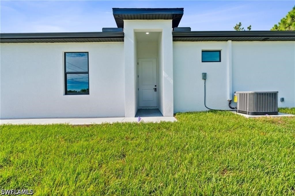 1011 & 1013 Abrams Boulevard - Photo 2
