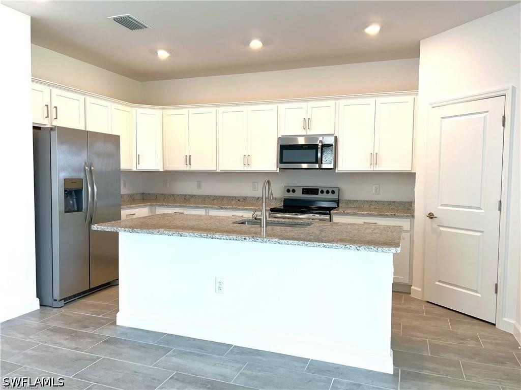 10525 Timber Creek Drive - Photo 5