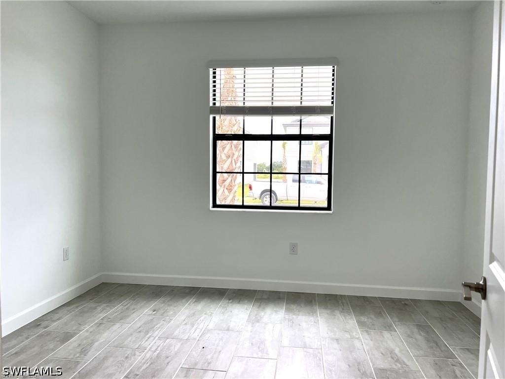 10525 Timber Creek Drive - Photo 10