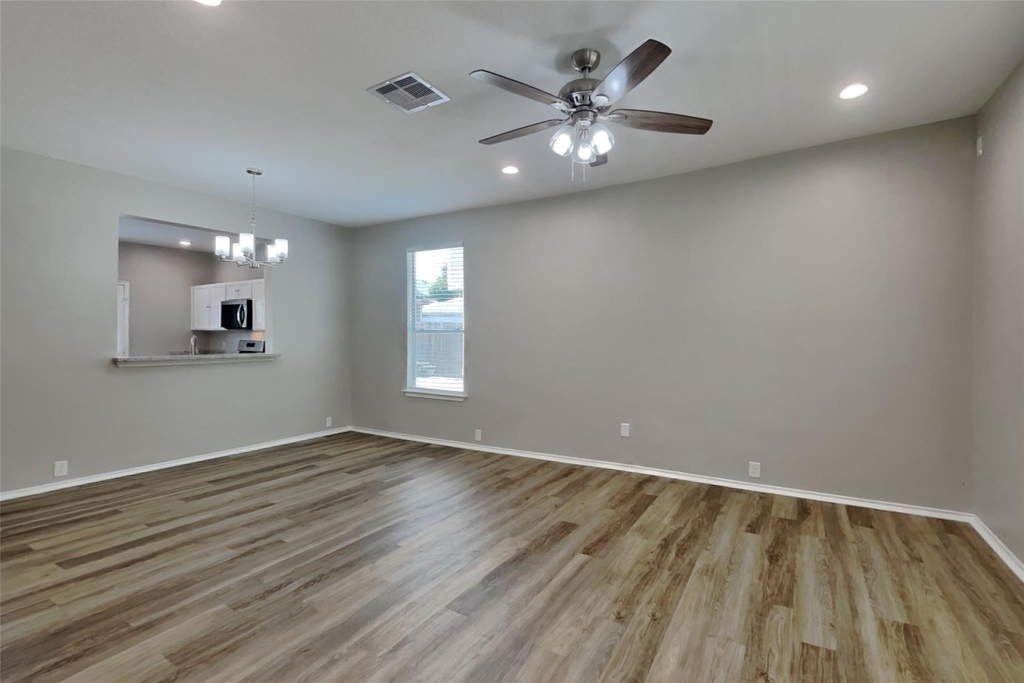 6211 Gillian Park Drive - Photo 3
