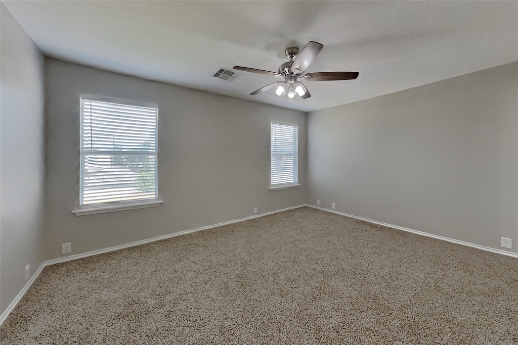 6211 Gillian Park Drive - Photo 6