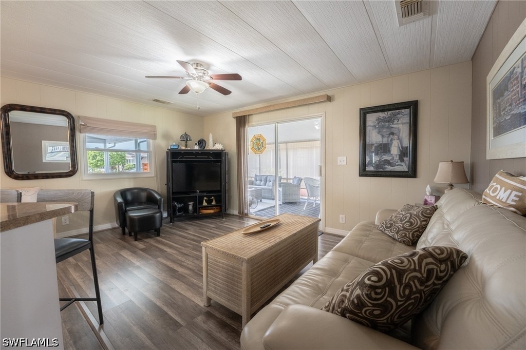 953 Bunker Hill Drive - Photo 11