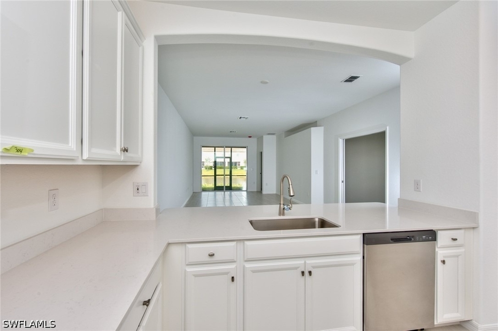 2591 Vine Avenue - Photo 8