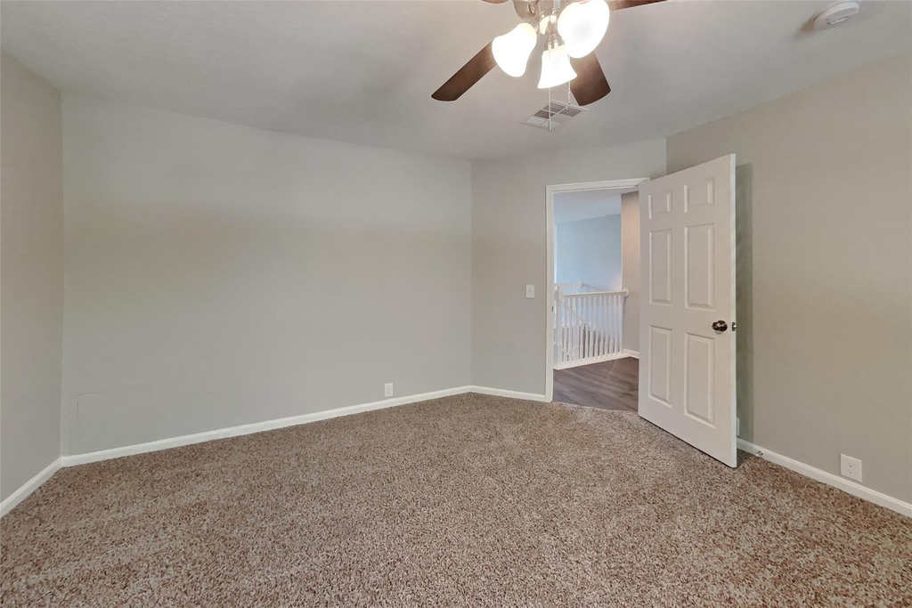 4714 Pin Oak Creek Lane - Photo 10