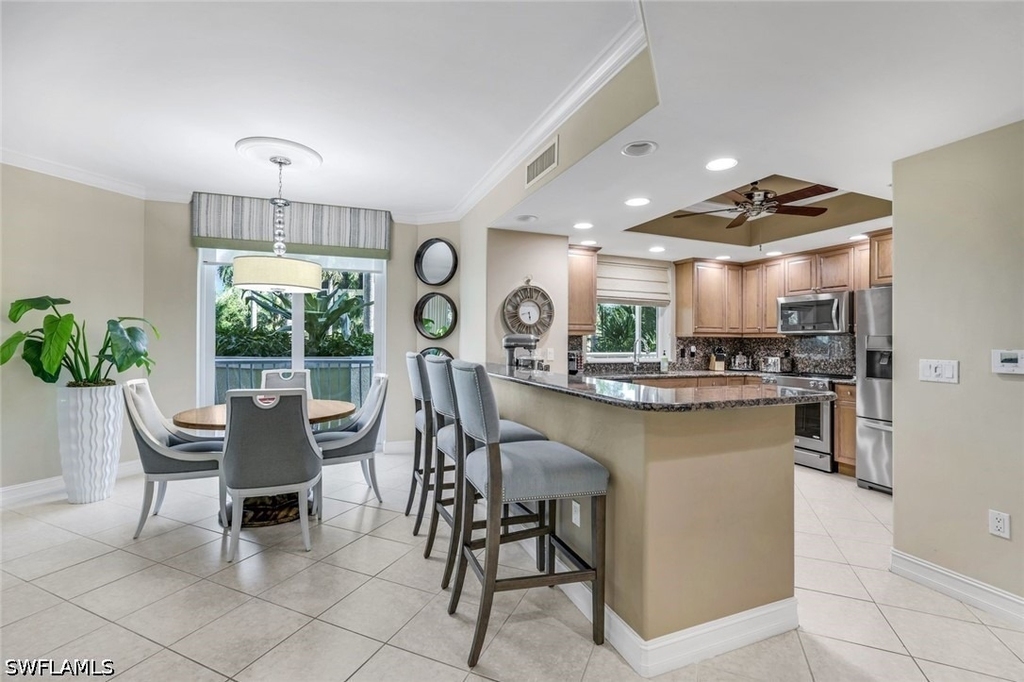 2728 Tiburon Boulevard E - Photo 5
