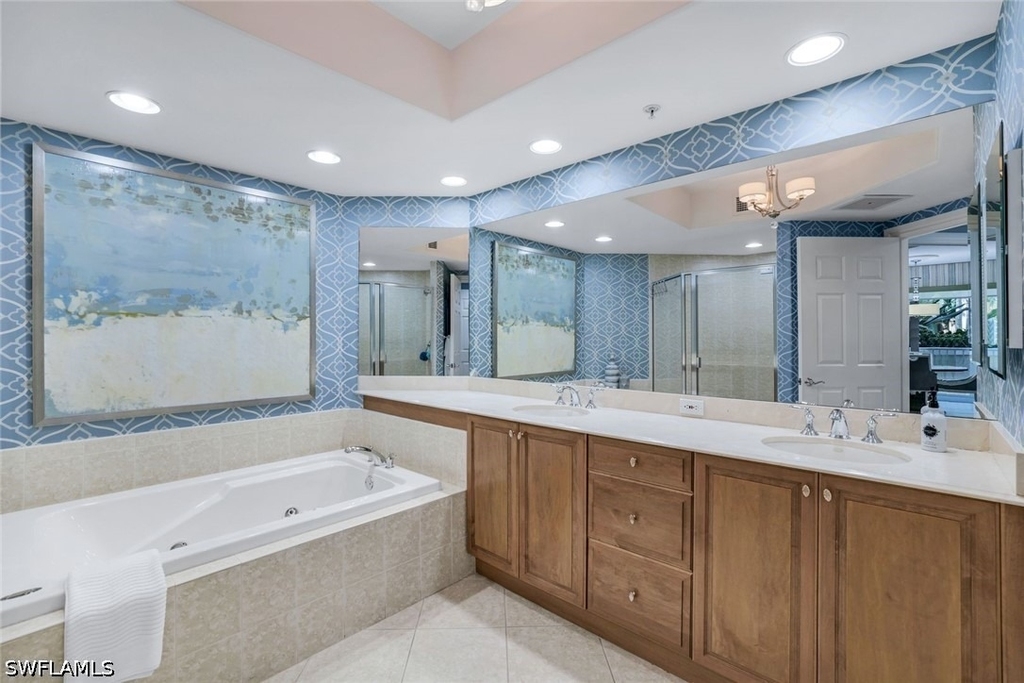2728 Tiburon Boulevard E - Photo 10