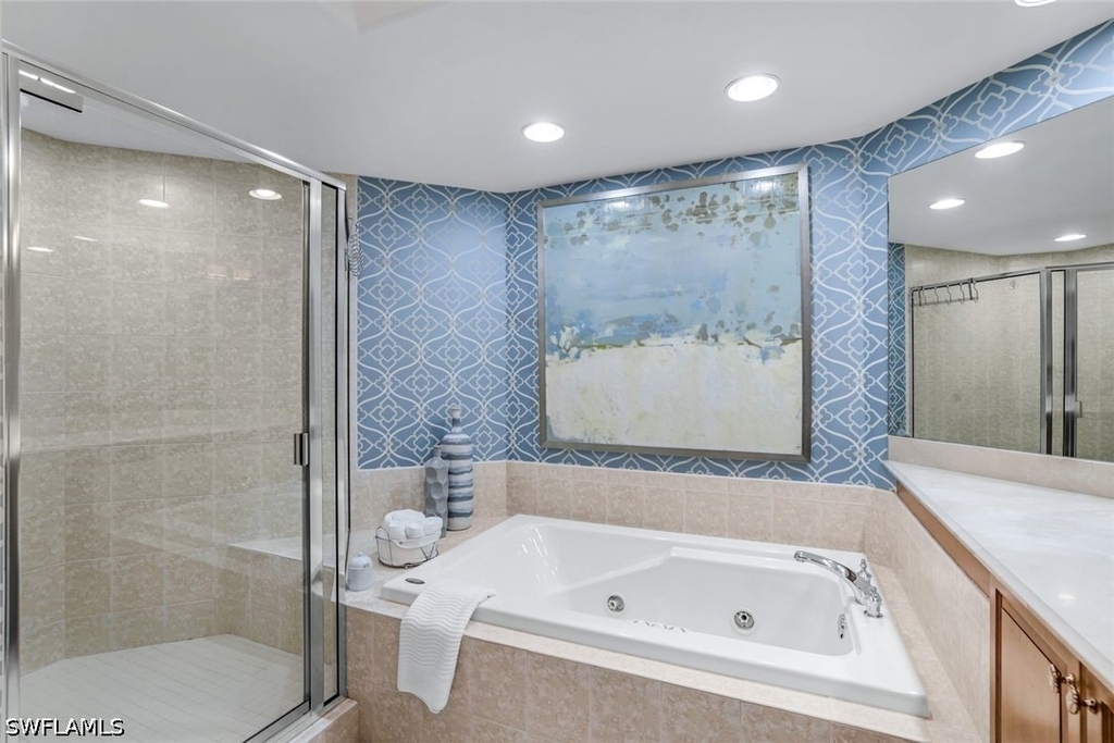 2728 Tiburon Boulevard E - Photo 11