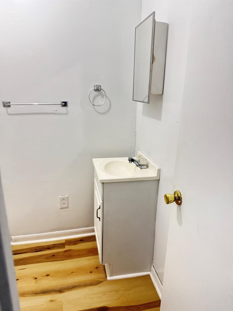 11414 Sralla Road - Photo 7