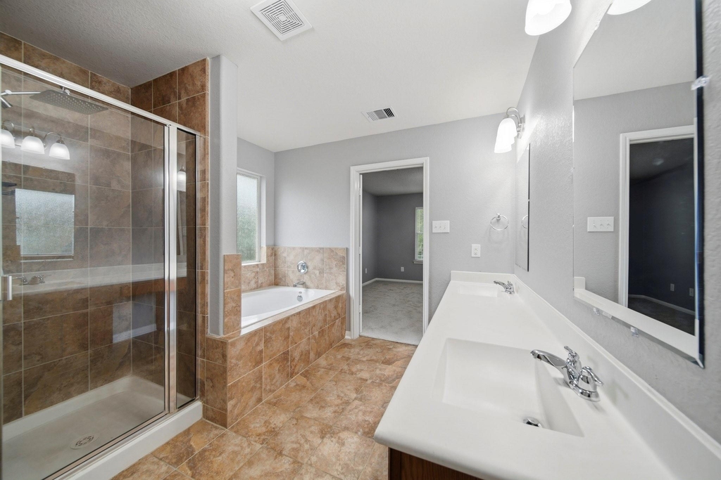 2306 Emerald Stone Court - Photo 10