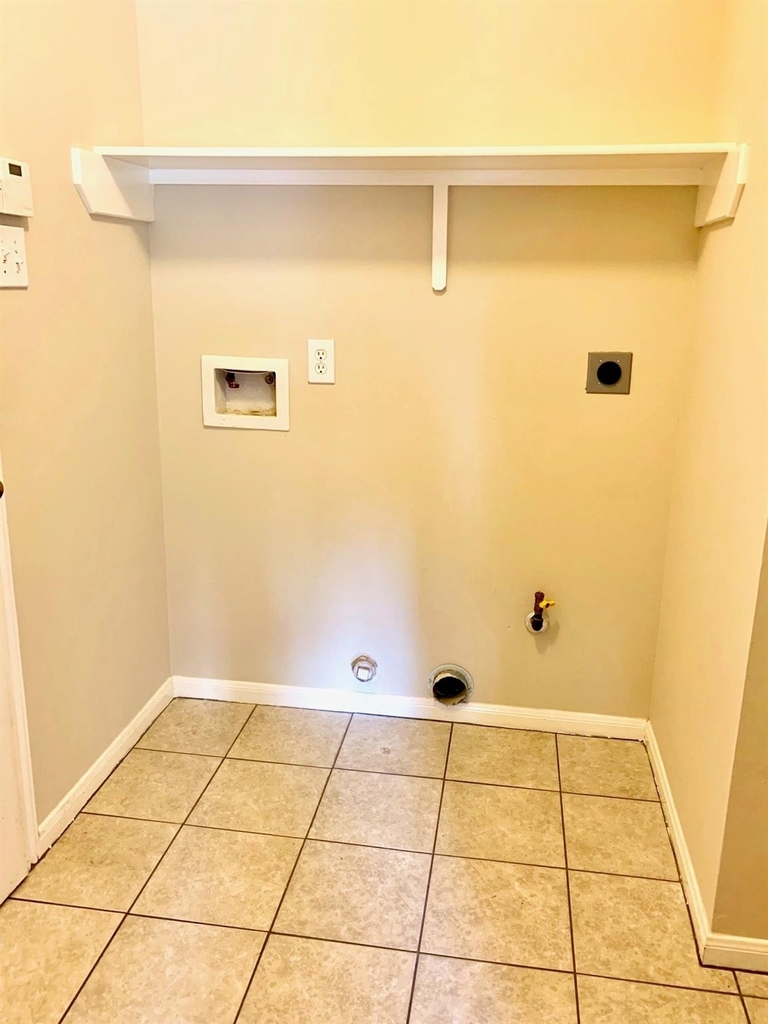 205 Mammoth Springs Lane - Photo 10