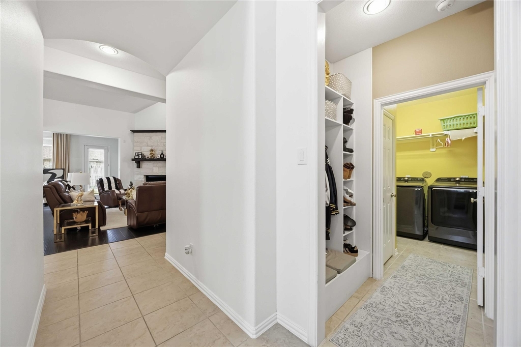 29011 Pinnacle Ridge Drive - Photo 5