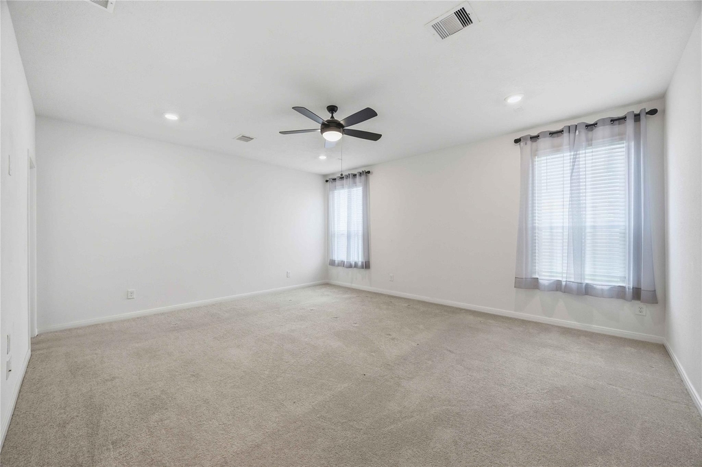 7627 Coral Key Drive - Photo 17