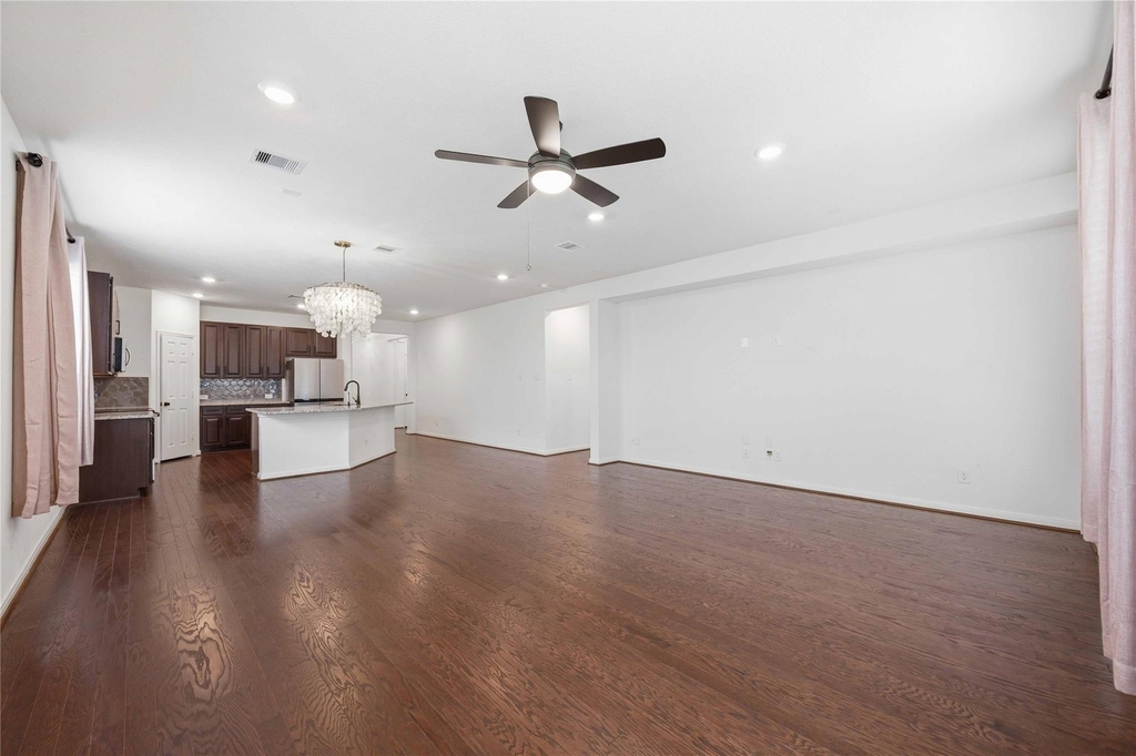 7627 Coral Key Drive - Photo 10