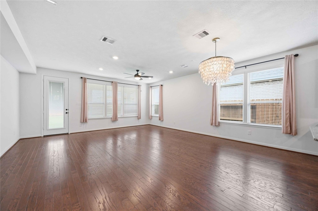7627 Coral Key Drive - Photo 8
