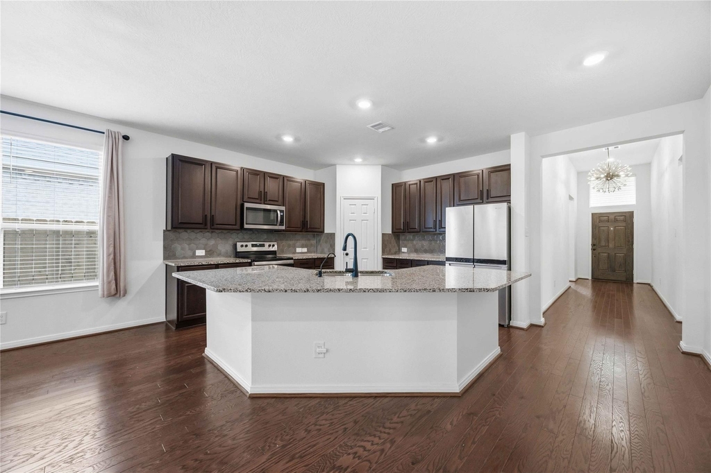 7627 Coral Key Drive - Photo 5