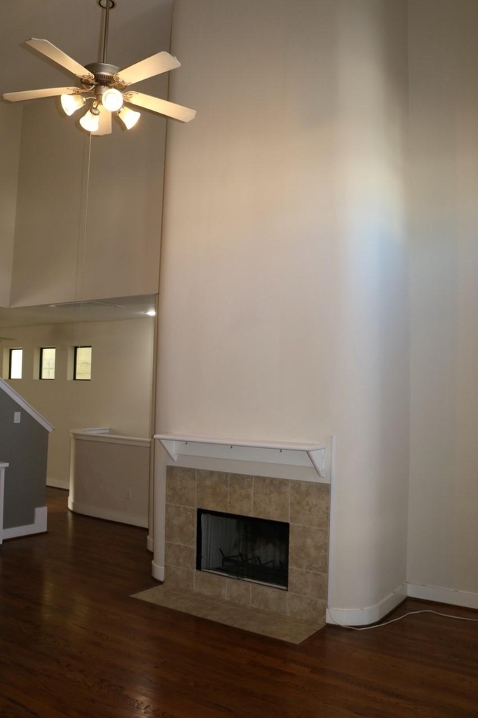 1046 W 25th Street - Photo 7
