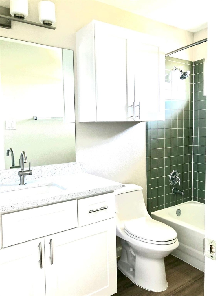 5711 Silver Bay Court - Photo 27