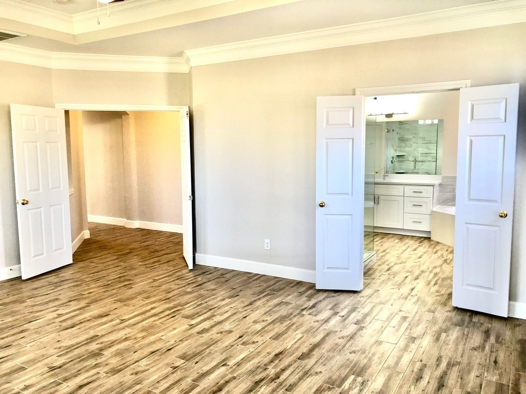5711 Silver Bay Court - Photo 15