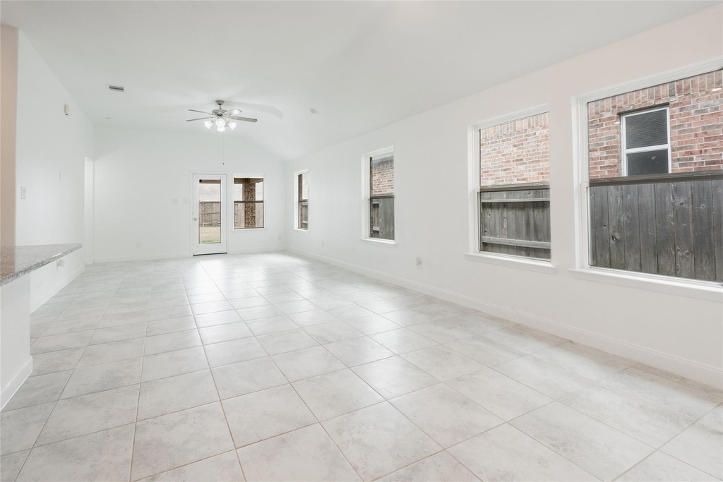 24207 Asher Hollow Lane - Photo 4