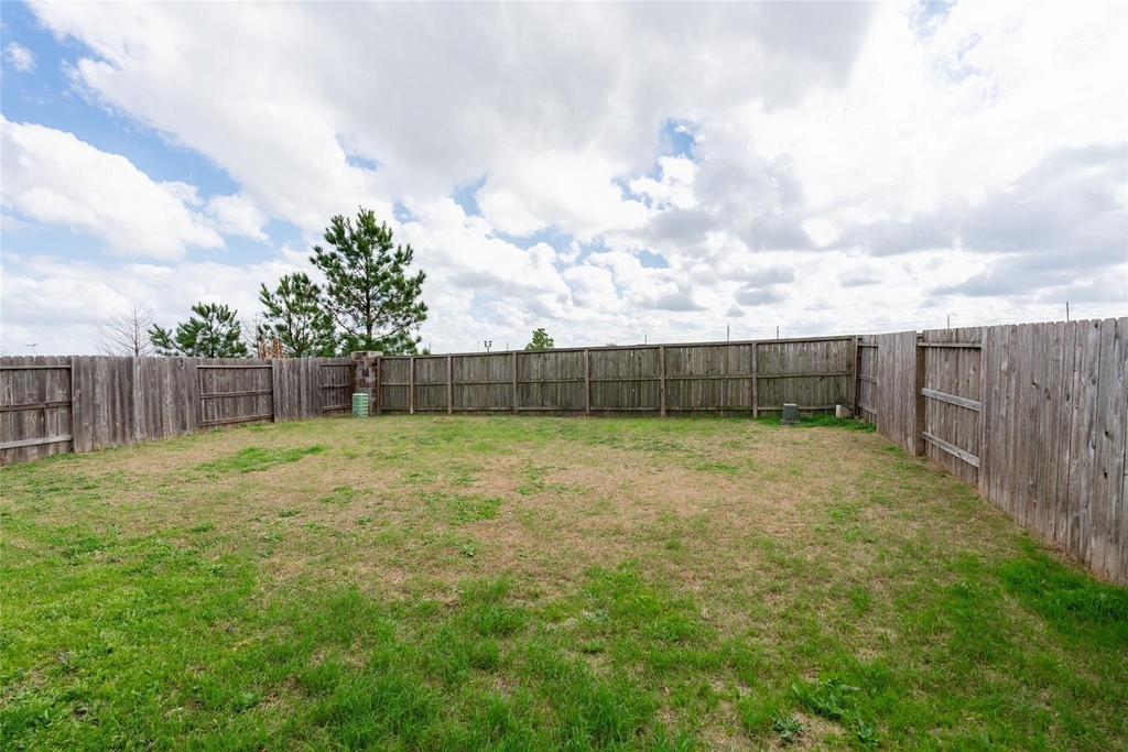 24207 Asher Hollow Lane - Photo 16
